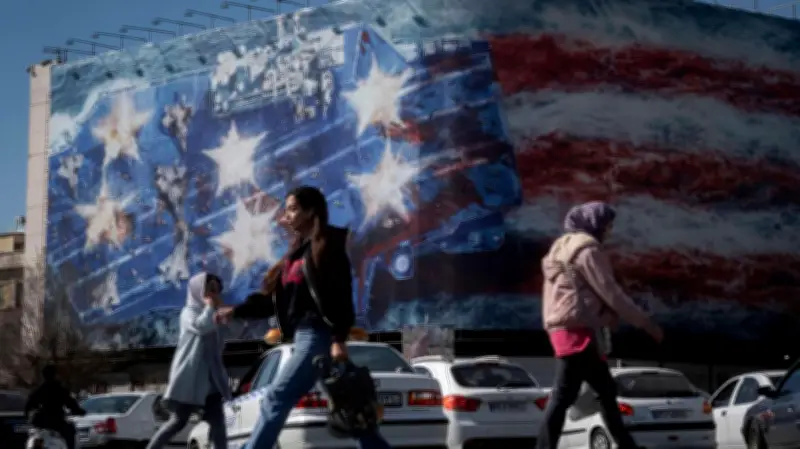 حياة القلق والترقب في إيران مع تصاعد التكهنات بضربات أمريكية محتملة