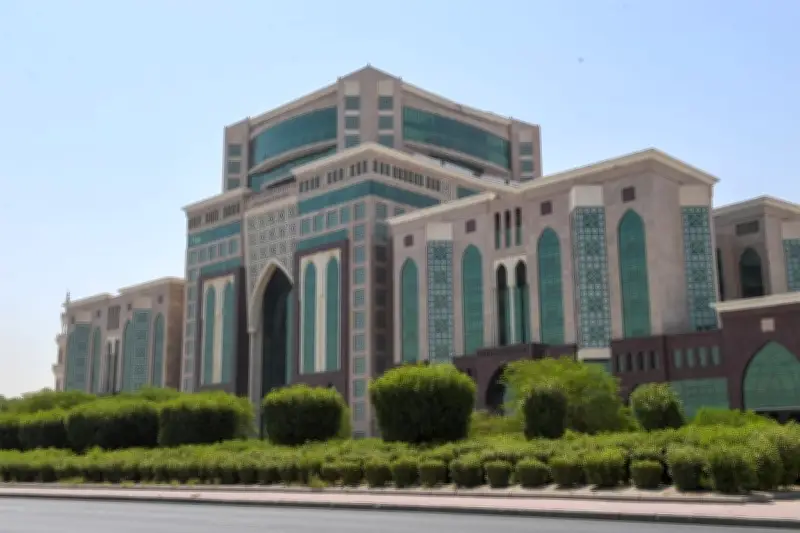 الكويت توقف صلاة التراويح والعشاء في المساجد حتى إشعار آخر