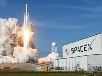 سبيس إكس تطلق 25 قمراً صناعياً جديداً بعد تعليق مؤقت بسبب خلل فني