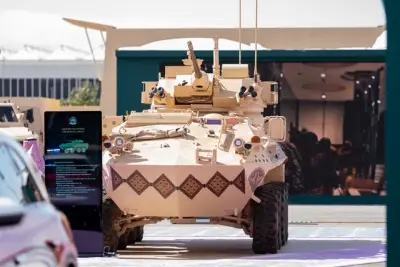 نقوش نجدية تزيّن مركبة الحرس الوطني في معرض الدفاع العالمي بجدة