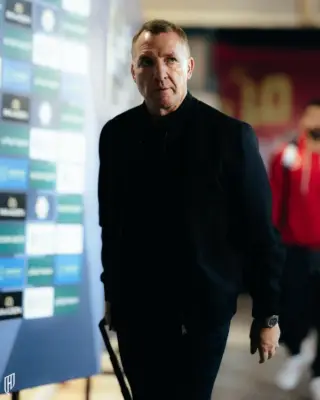 رودجرز يؤكد استعداد القادسية لمواجهة نيوم وطموحه للفوز بالنقاط الثلاث