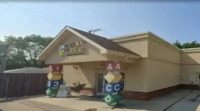 حضانة أمريكية تتهم بإعطاء الأطفال مواد مخدرة مخبأة في الحلوى لتعيدهم إلى منازلهم