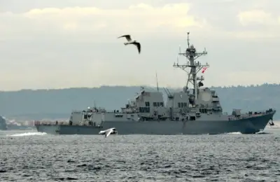 إصابات طفيفة في اصطدام سفينتين حربيتين أمريكيتين بالكاريبي