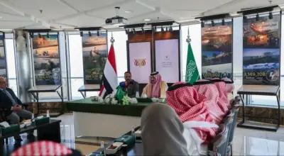 البرنامج السعودي لإعمار اليمن يوقع اتفاقية لدعم وصيانة الطرق في المحافظات المحررة