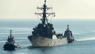 تصادم سفينتين أمريكيتين في الكاريبي يسلط الضوء على المخاطر التشغيلية وسط حشد عسكري