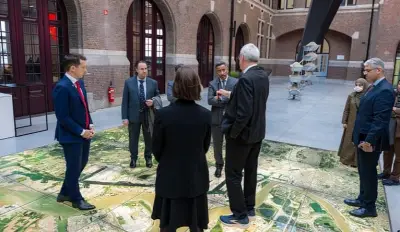 وزير الصناعة والثروة المعدنية يختتم زيارة رسمية إلى بلجيكا لتعزيز التعاون الصناعي والاستثماري