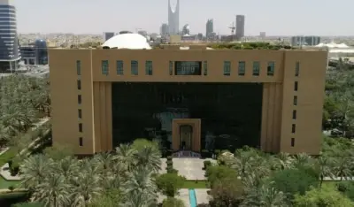 وزارة البلديات والإسكان وهيئة تطوير الشرقية تطلقان أول مسار وطني لتمكين الباعة الجائلين عبر الابتكار