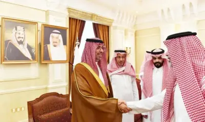 محافظ جدة يستقبل المهنئين بحلول شهر رمضان المبارك في لقاء رسمي