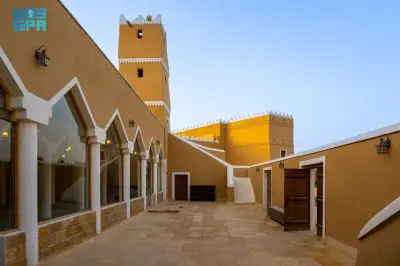 مشروع الأمير محمد بن سلمان يطور مسجد العودة التاريخي بالدرعية على الطراز النجدي