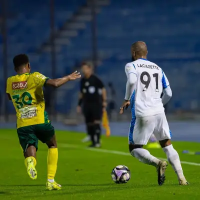 انقطاع التيار الكهربائي يوقف مباراة نيوم والخليج في الدمام بشكل مفاجئ