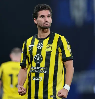 وزير الرياضة السعودي يعلن عن إطلاق برنامج تدريبي متقدم للاعبي المنتخبات الوطنية