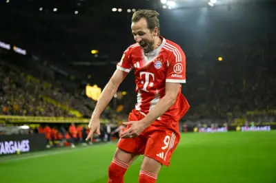 بايرن ميونيخ يفتح الطريق نحو اللقب بفوز مثير على دورتموند في الدوري الألماني