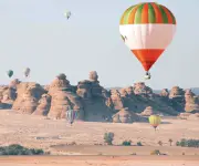 السياحة السعودية تحقق أعلى إنفاق تاريخي يتجاوز 300 مليار ريال في 2025