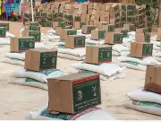 مركز الملك سلمان للإغاثة يوزع 728 سلة غذائية في أبابا وتيلابيري بالنيجر