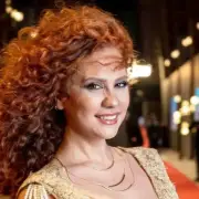 لينا شاماميان تعلن غناء تتر مسلسل 