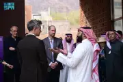 ولي عهد بريطانيا يزور مهرجان فنون العلا ضمن جولته بالمحافظة