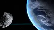 كويكب صغير يقترب من الأرض اليوم دون أي خطر على الكوكب