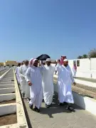 جموع المصلين تشيّع الإعلامي عبدالله القبيع إلى مثواه الأخير في مقبرة الفيصلية بجدة