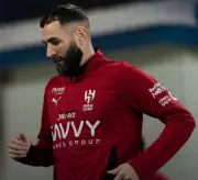 إصابة العضلة الضامة تبعد كريم بنزيما عن مرافقة الهلال في مواجهة التعاون بدوري روشن