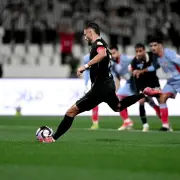 كاراسكو يبرر منع حمدالله من ركلة الجزاء: مصلحة الشباب فوق كل اعتبار