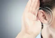 دراسة أمريكية تكشف عن سبب خفي لفقدان السمع مرتبط ببروتينات تنظيم الدهون في الأذن
