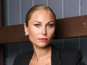 رئيس الوزراء الأسترالي يعتذر عن وصف ناجية من الاعتداء الجنسي بـ 'صعبة'