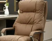 كراسي رؤساء الأندية: بين غضب الجماهير وتراجع النتائج، اختبار حقيقي للقيادة