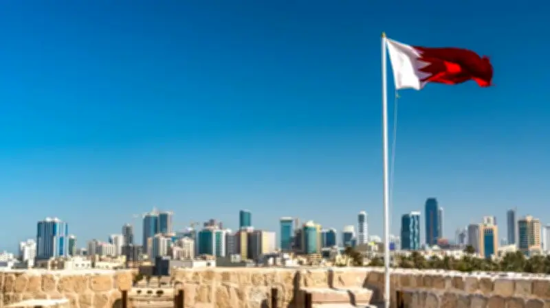 البحرين تعلن اعتراض 129 صاروخاً و215 طائرة مسيرة منذ بدء الاعتداء الإيراني