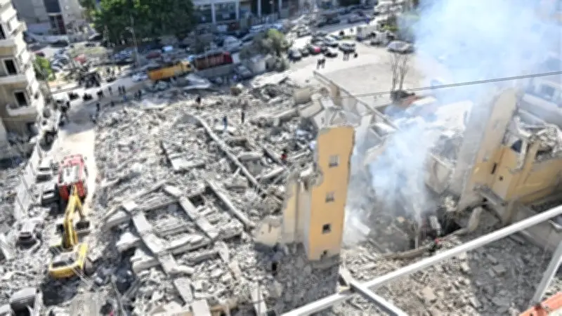 غارات إسرائيلية توسّع نطاقها في لبنان: 35 قتيلاً و61 جريحاً في يوم واحد