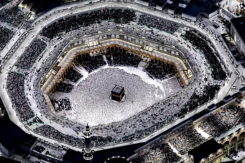 مكة تسجل 378 مليون مكالمة محلية وسرعات إنترنت تصل إلى 234 ميجابت خلال رمضان 2026