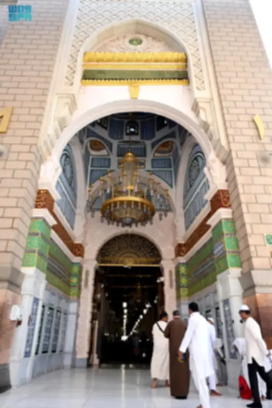 ممر السلام بالمسجد النبوي يخدم أكثر من 70 ألف زائر يومياً بتقنيات متطورة