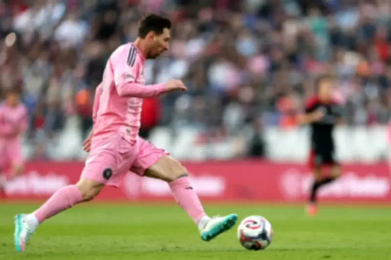 ليونيل ميسي يسجل هدفه الـ899 في مسيرته مع إنتر ميامي في الدوري الأميركي