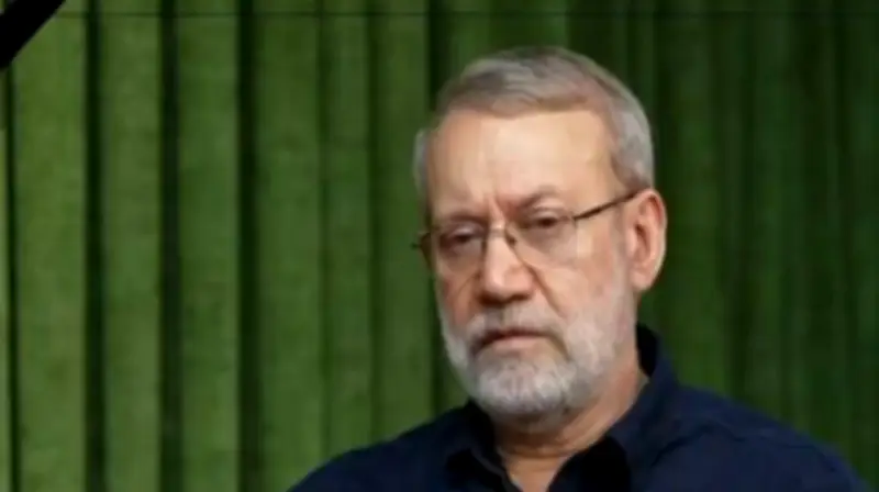 لاريجاني يعلن تفعيل مجلس القيادة المؤقت لإيران ويوجه تهديدات شديدة لواشنطن وتل أبيب