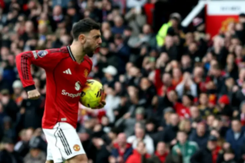 الدوري الإنجليزي: مانشستر يونايتد يقلب الطاولة على بالاس وتوتنهام يستمر في الانحدار