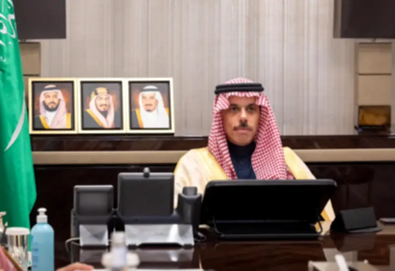 وزراء خارجية الخليج يجددون إدانة الاعتداءات الإيرانية ويؤكدون حق دولهم في حماية أمنها