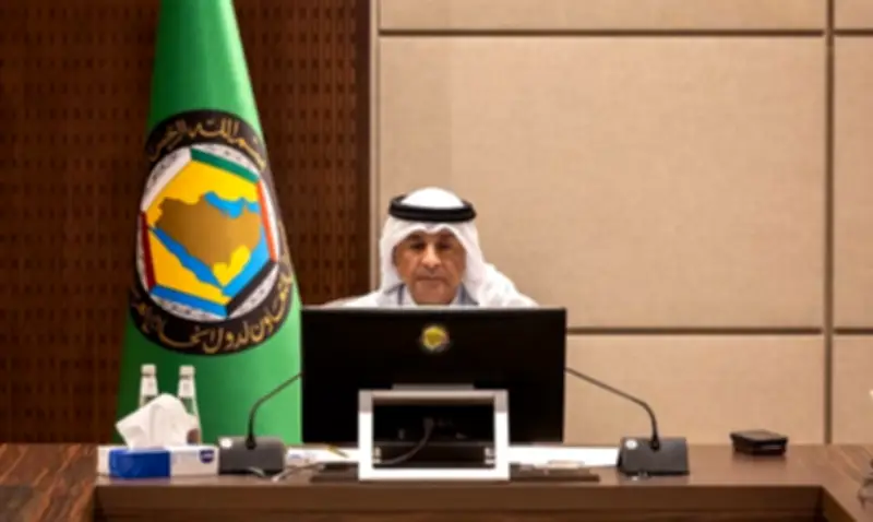 مجلس التعاون الخليجي يدين الهجمات الإيرانية ويؤكد على التضامن الكامل بين الدول الأعضاء