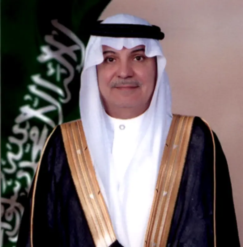 سفير المملكة في روسيا يسلط الضوء على برامج التمور وتفطير الصائمين كتجسيد للرسالة الإنسانية