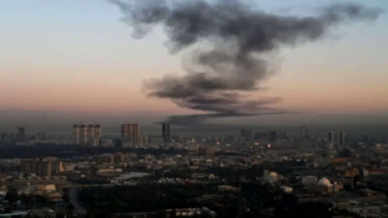 تصعيد عسكري في أربيل: الدفاعات الجوية تسقط مسيرات استهدفت قاعدة أمريكية