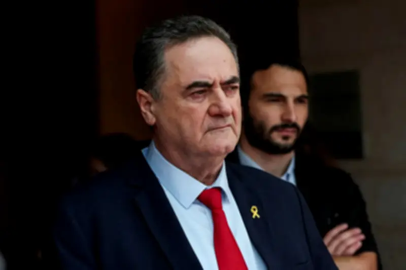 تصعيد عسكري خطير: إسرائيل تعلن نعيم قاسم هدفاً للتصفية وتشن غارات متزامنة على طهران وبيروت