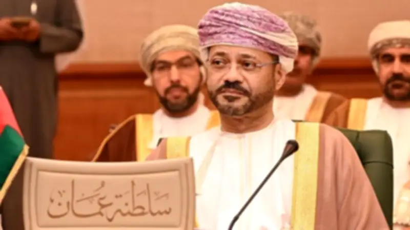 عُمان تحذر: الحرب على إيران تهدد السلام العالمي وتدعو لوقف فوري للصراع