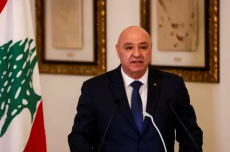 لبنان يعلن حظر الأنشطة العسكرية والأمنية لحزب الله: قرار تاريخي يرسخ سيادة الدولة