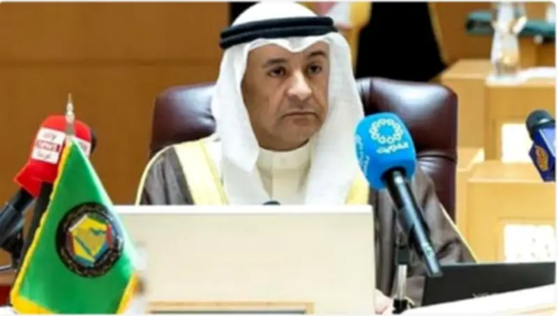 مجلس التعاون الخليجي يدين الاعتداءات الإيرانية على أراضي الدول الأعضاء والسفارات الأمريكية