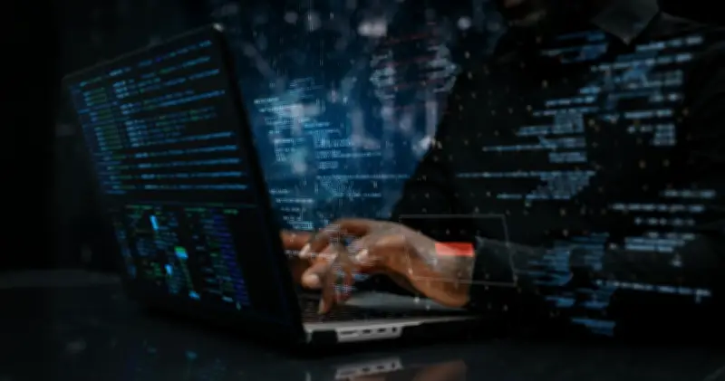 تحذيرات بريطانية من تصاعد النشاط الإلكتروني الإجرامي الإيراني واستهداف قطاعات حيوية