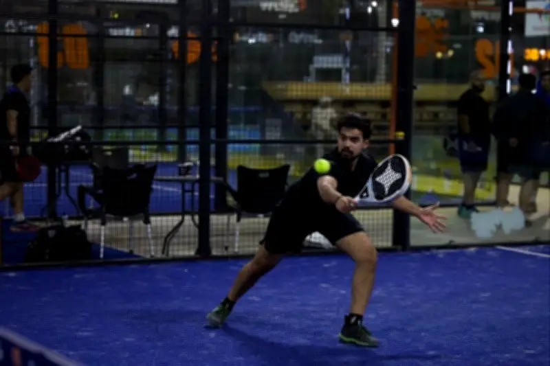 انطلاق البطولة التصنيفية الثانية للبادل في جدة بمشاركة قياسية وجوائز مالية كبيرة