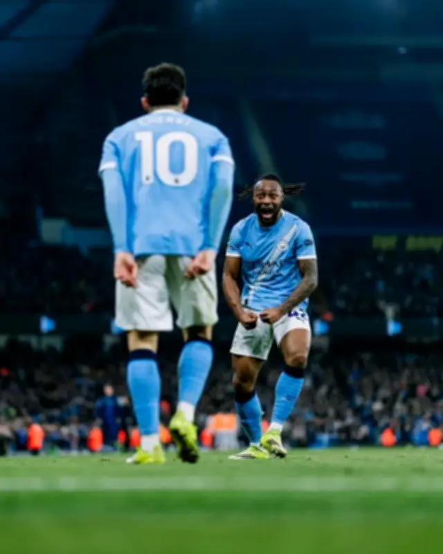 تعادل مثير يعرقل مسيرة مانشستر سيتي أمام نوتنغهام فورست في الدوري الإنجليزي