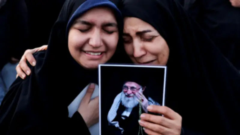 جريمي بوين: الحرب الأمريكية الإسرائيلية مع إيران.. أهداف ترامب وسيناريوهات النهاية