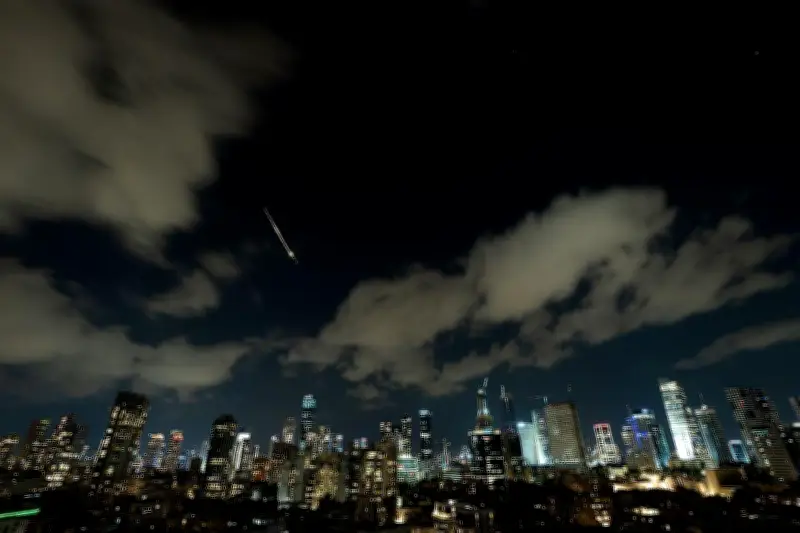 إسرائيل تعلن تخفيف قيود الطوارئ وإيران تنفي تورطها في حادثة صاروخية تجاه تركيا