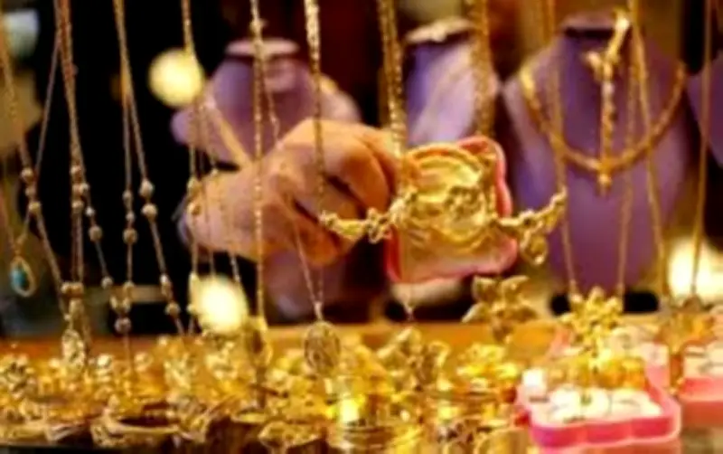 انخفاض مفاجئ لأسعار الذهب في مصر رغم صعود المعدن عالمياً بسبب الحرب