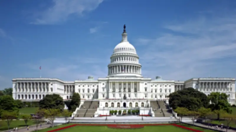 وزارة الدفاع السعودية تعلن اعتراض وتدمير ثلاثة صواريخ باليستية استهدفت قاعدة الأمير سلطان الجوية