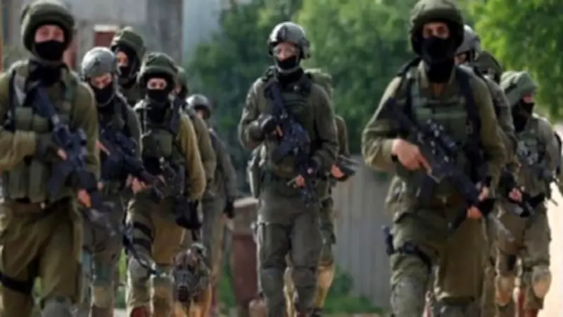 الجيش الإسرائيلي ينفذ عملية إنزال بري في بلدة النبي شيت بلبنان وسط اشتباكات عنيفة مع حزب الله